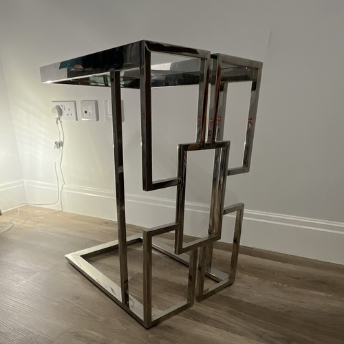 Mirrored silver metal glass - silver,